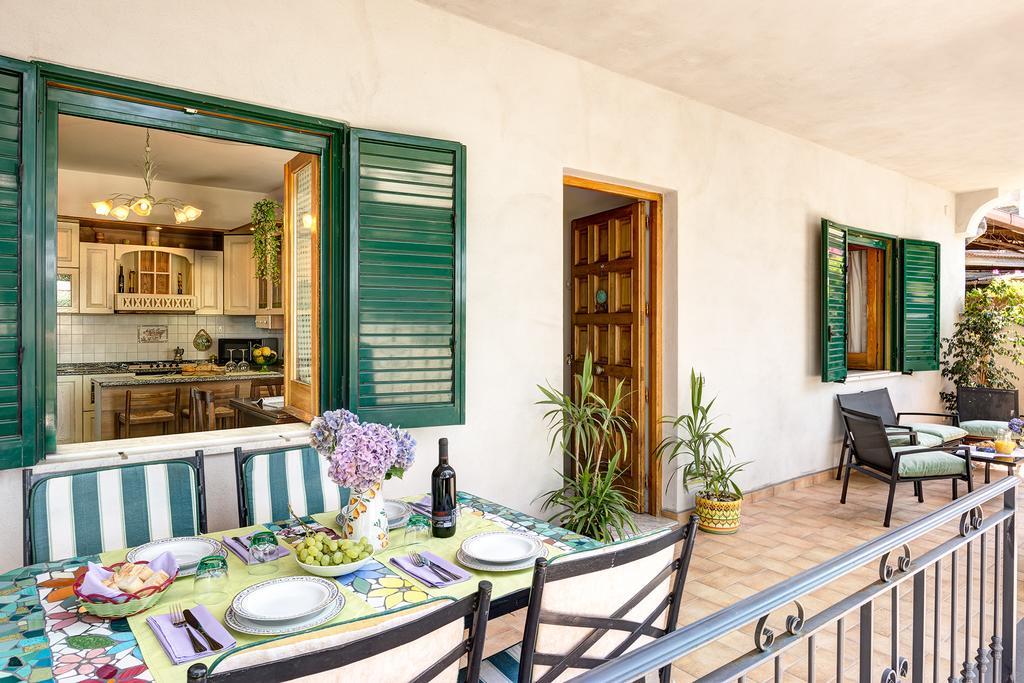 Apartamento Casa Gaby Massa Lubrense Exterior foto